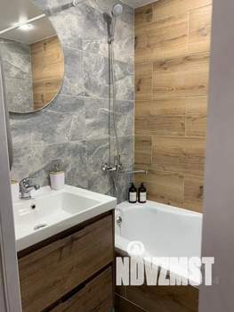 1-к квартира, посуточно, 39м2, 1/9 этаж
