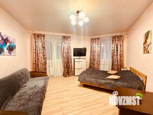 1-к квартира, посуточно, 45м2, 1/1 этаж