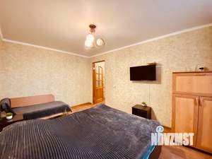 2-к квартира, посуточно, 55м2, 1/1 этаж