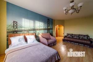 2-к квартира, посуточно, 60м2, 1/1 этаж