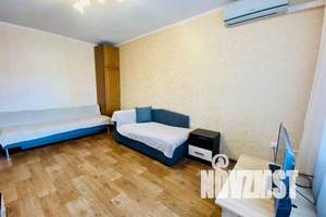 1-к квартира, посуточно, 40м2, 2/10 этаж