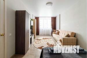 1-к квартира, посуточно, 38м2, 7/9 этаж