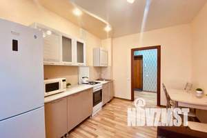 1-к квартира, посуточно, 42м2, 4/9 этаж