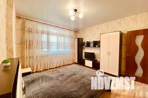 1-к квартира, посуточно, 42м2, 4/9 этаж