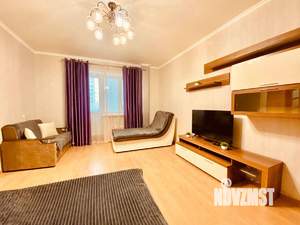 1-к квартира, посуточно, 45м2, 1/1 этаж