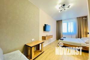 1-к квартира, посуточно, 40м2, 9/10 этаж