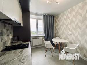 1-к квартира, посуточно, 40м2, 8/9 этаж