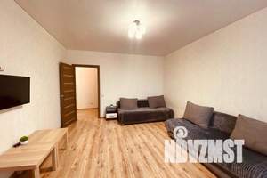 1-к квартира, посуточно, 40м2, 7/16 этаж
