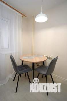 1-к квартира, посуточно, 36м2, 4/9 этаж