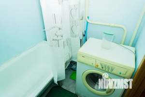 1-к квартира, посуточно, 46м2, 7/10 этаж