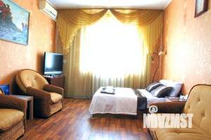 1-к квартира, посуточно, 55м2, 1/1 этаж