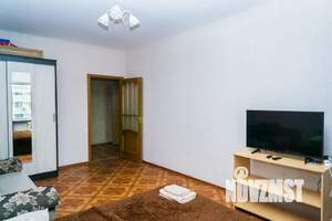 1-к квартира, посуточно, 46м2, 7/10 этаж