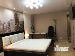 1-к квартира, посуточно, 47м2, 1/1 этаж