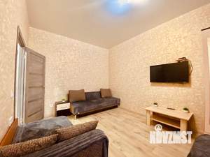 1-к квартира, посуточно, 42м2, 1/1 этаж