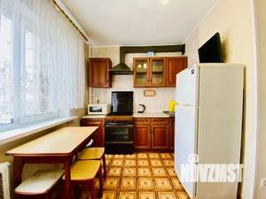 1-к квартира, посуточно, 40м2, 5/10 этаж