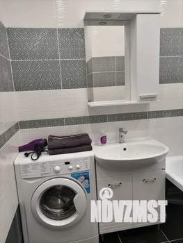 1-к квартира, посуточно, 42м2, 12/16 этаж