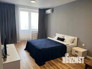 1-к квартира, посуточно, 44м2, 16/16 этаж
