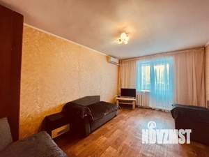 1-к квартира, посуточно, 38м2, 3/5 этаж