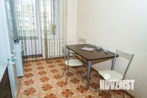 1-к квартира, посуточно, 46м2, 7/10 этаж