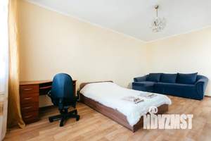 1-к квартира, посуточно, 45м2, 6/9 этаж