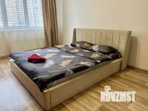 1-к квартира, посуточно, 40м2, 2/17 этаж