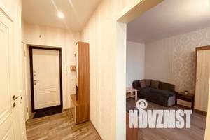 1-к квартира, посуточно, 40м2, 5/9 этаж