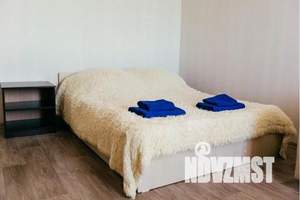 1-к квартира, посуточно, 36м2, 8/9 этаж