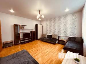 1-к квартира, посуточно, 35м2, 1/2 этаж