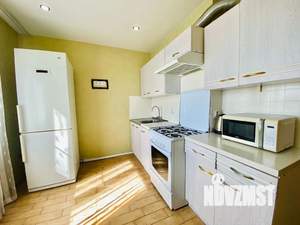 1-к квартира, посуточно, 40м2, 8/9 этаж