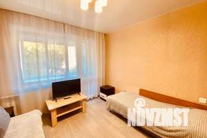 2-к квартира, посуточно, 40м2, 3/5 этаж