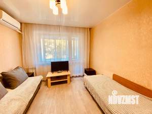 2-к квартира, посуточно, 40м2, 1/1 этаж