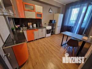 1-к квартира, посуточно, 36м2, 1/1 этаж