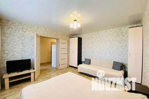 1-к квартира, посуточно, 40м2, 10/10 этаж