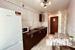 1-к квартира, посуточно, 35м2, 4/9 этаж