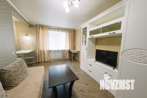 2-к квартира, посуточно, 55м2, 1/1 этаж