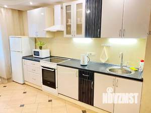 1-к квартира, посуточно, 39м2, 6/14 этаж