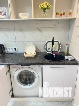 1-к квартира, посуточно, 36м2, 1/10 этаж