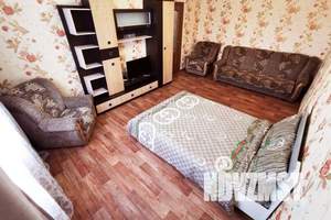 1-к квартира, посуточно, 40м2, 14/14 этаж