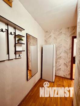 1-к квартира, посуточно, 35м2, 1/2 этаж