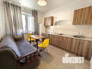 1-к квартира, посуточно, 40м2, 14/19 этаж