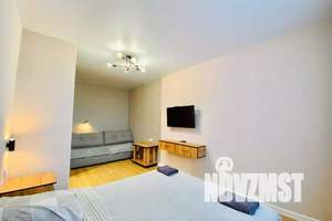 1-к квартира, посуточно, 40м2, 9/10 этаж