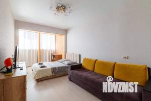 1-к квартира, посуточно, 56м2, 1/1 этаж