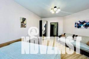 1-к квартира, посуточно, 40м2, 5/11 этаж