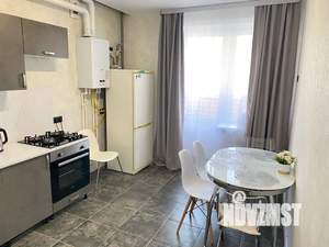 1-к квартира, посуточно, 42м2, 3/9 этаж