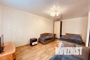 1-к квартира, посуточно, 35м2, 4/4 этаж