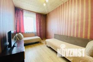 2-к квартира, посуточно, 45м2, 5/5 этаж