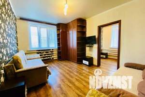 2-к квартира, посуточно, 50м2, 1/2 этаж