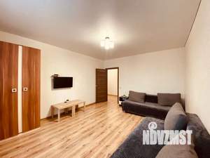 1-к квартира, посуточно, 40м2, 7/16 этаж