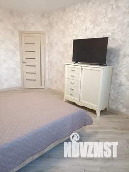 2-к квартира, посуточно, 41м2, 6/16 этаж