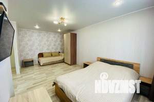 1-к квартира, посуточно, 40м2, 1/4 этаж